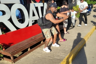 Roatan Garifuna Culture Tour – Punta Gorda Village