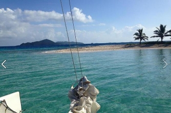 Roger’s Cat Catamaran – Roatan Snorkeling Cruise