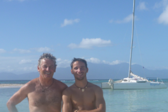 Roger’s Cat Catamaran – Roatan Snorkeling Cruise