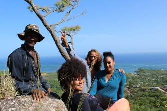 Roatan Peak Hiking Tour – Picacho Hill Adventure