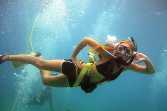 SNUBA Diving in Roatan – Beach Access