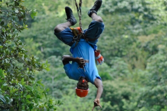 Roatan Zipline Adventure – Pirates of the Caribbean